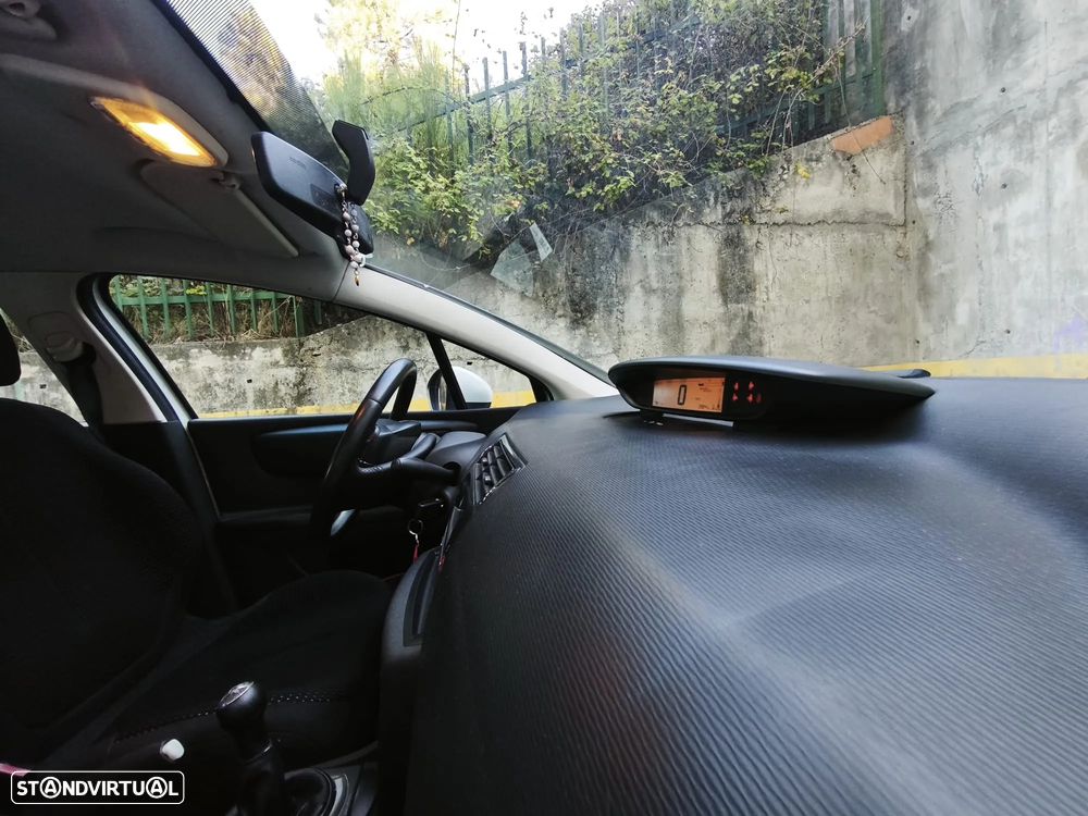 Citroën C4 1.6 HDi Business - 18