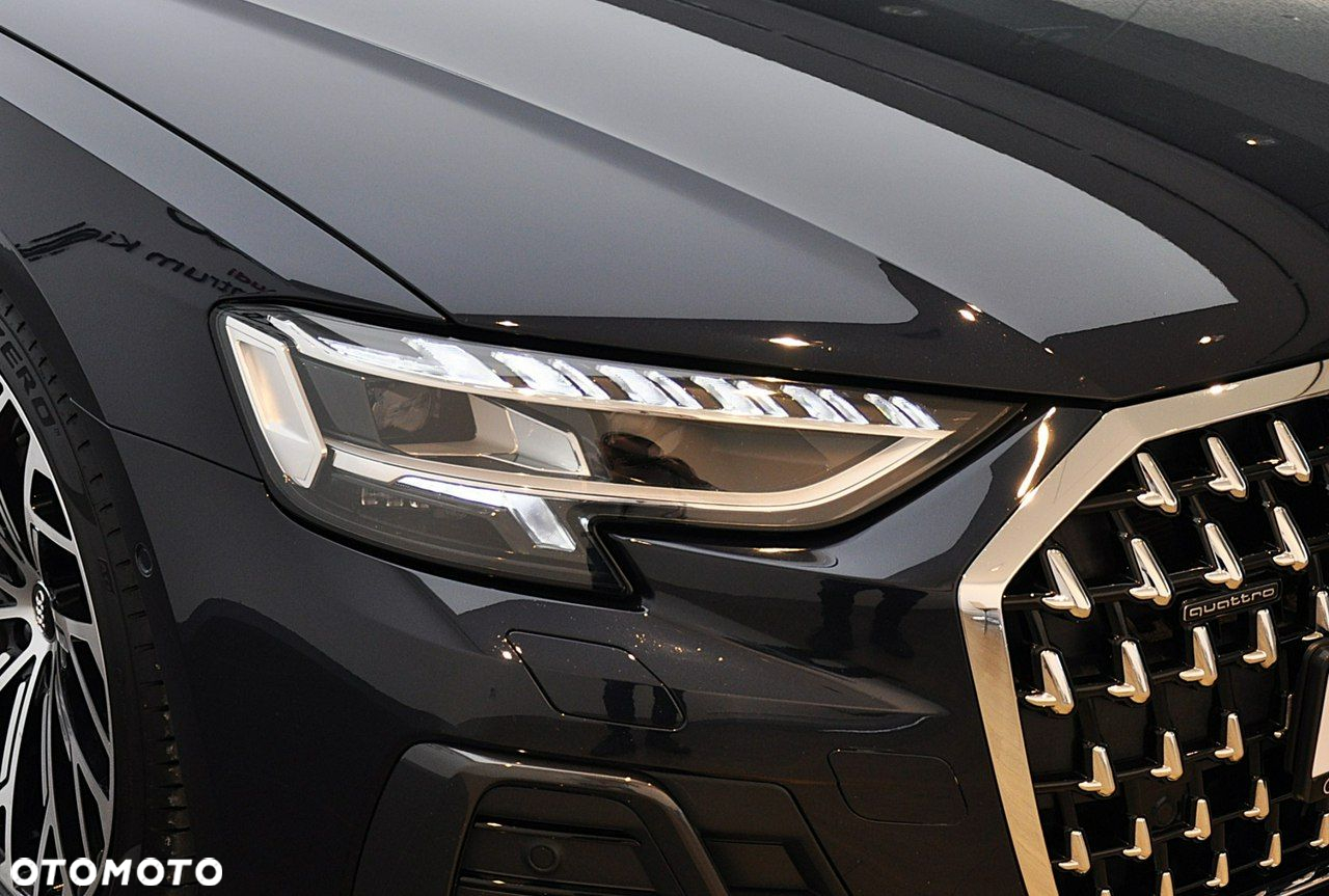 Audi A8 - 5