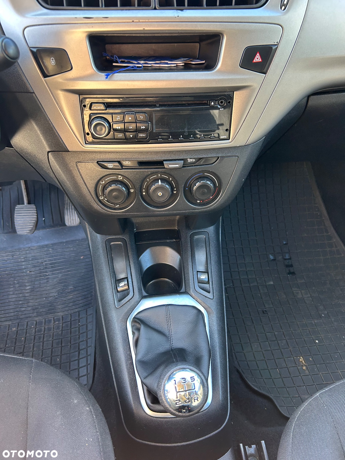 Citroën C-Elysée 1.2 PureTech GPF Shine - 23
