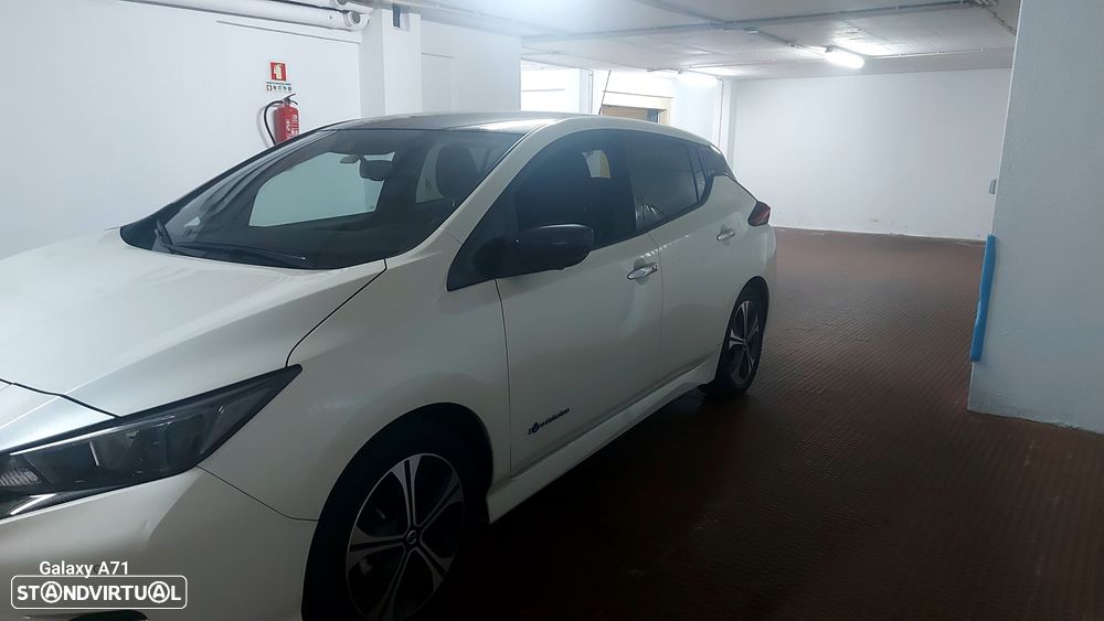 Nissan Leaf N-Connecta - 6