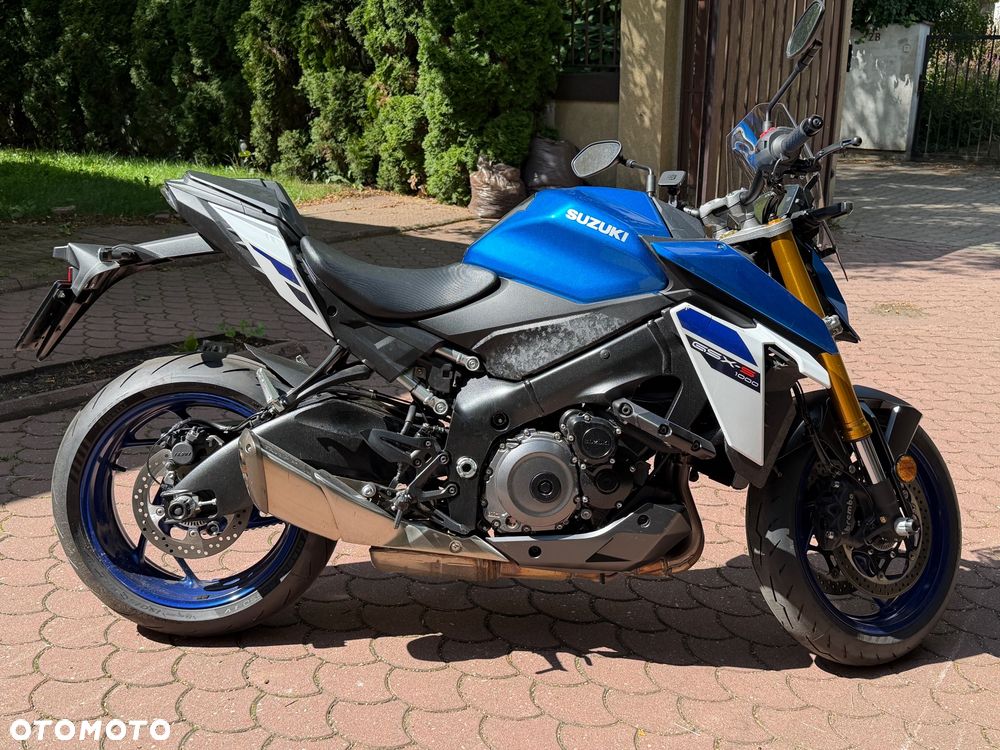 Suzuki GSX 1000 - 9