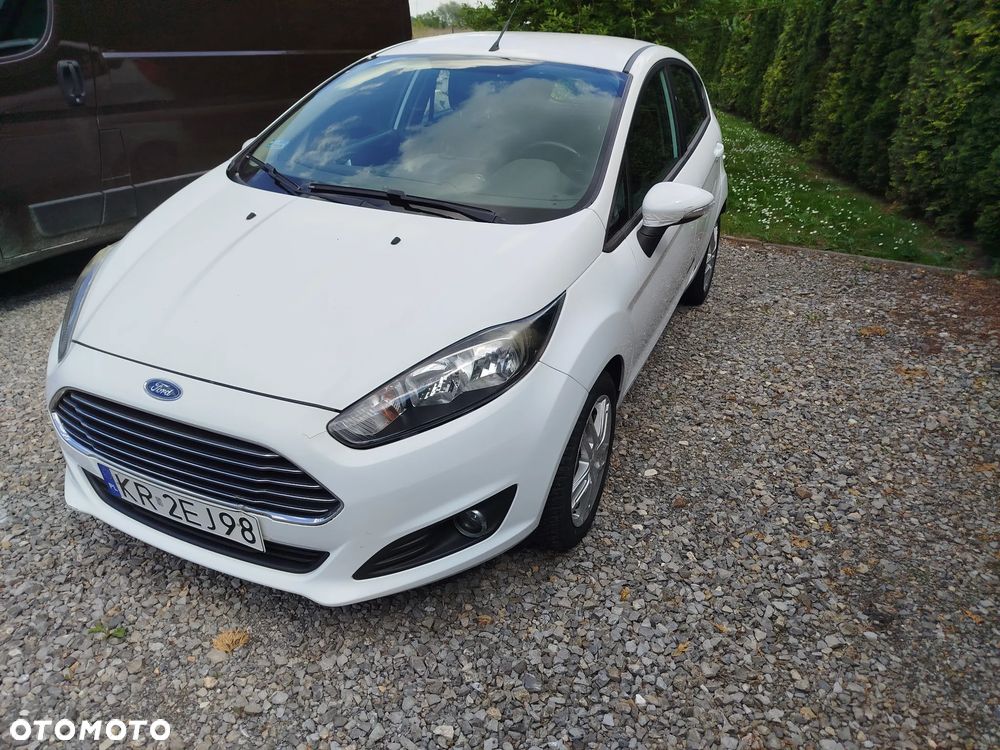 Ford Fiesta 1.5 TDCi SYNC Edition - 2