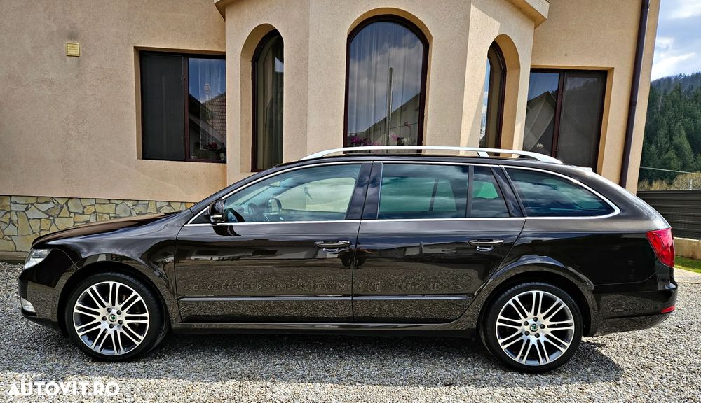 Skoda Superb 2.0 TDI Exclusive - 11