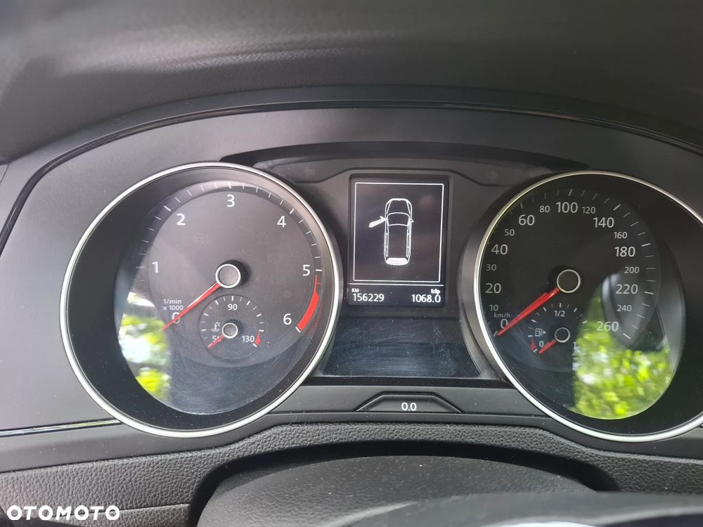 Volkswagen Passat 2.0 TDI BMT Comfortline - 12