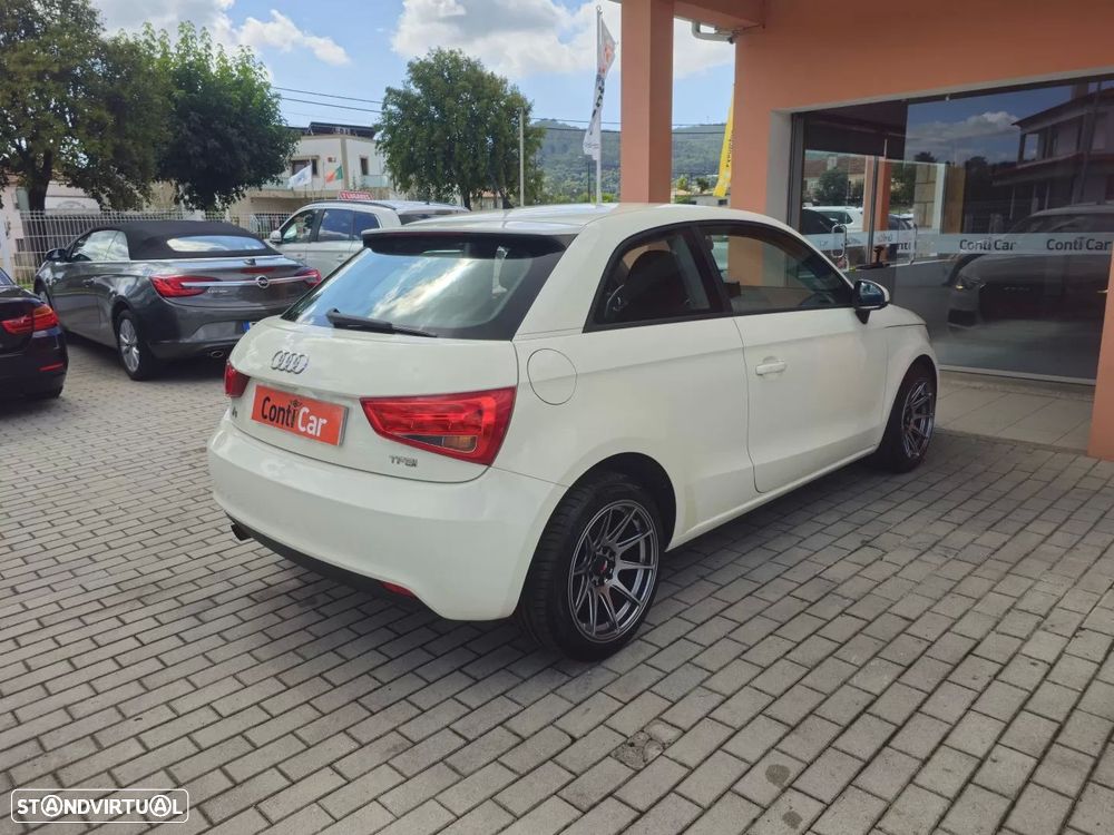 Audi A1 1.2 TFSI Attraction - 4