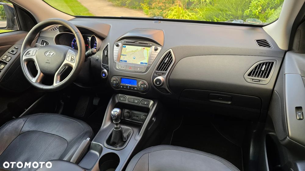 Hyundai ix35 - 12