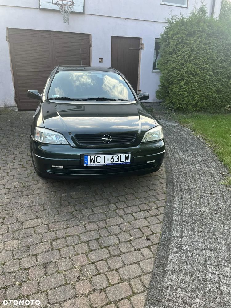 Opel Astra - 1