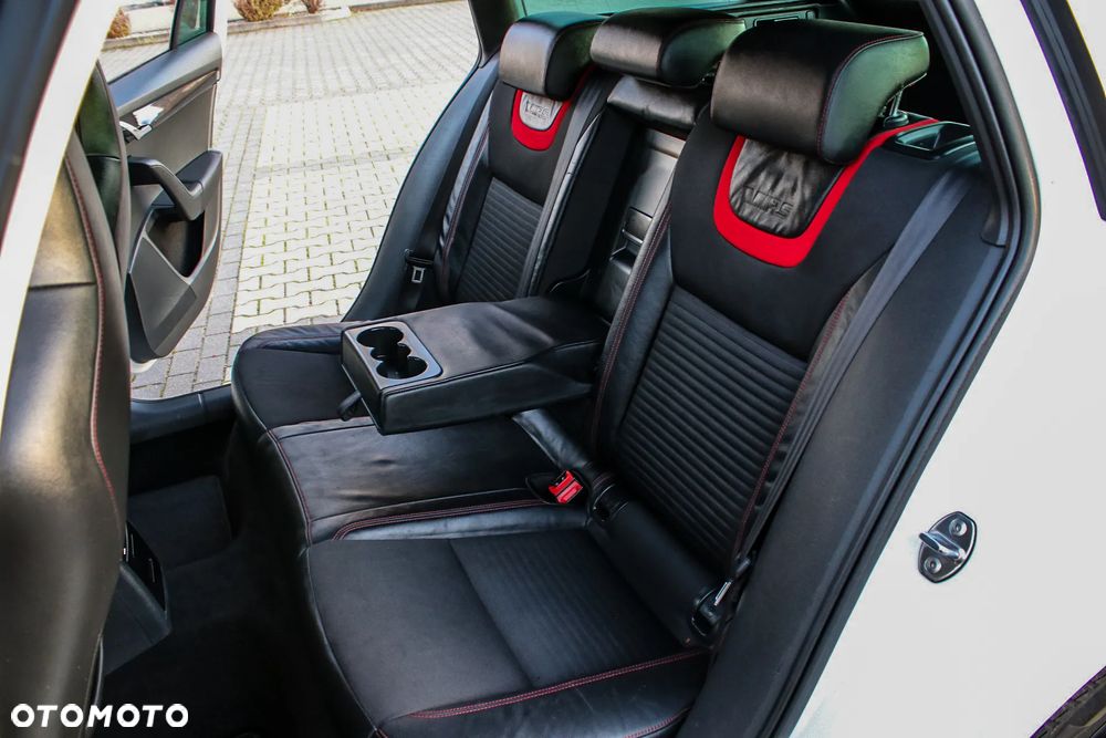 Skoda Octavia 2.0 TDI DSG RS - 28