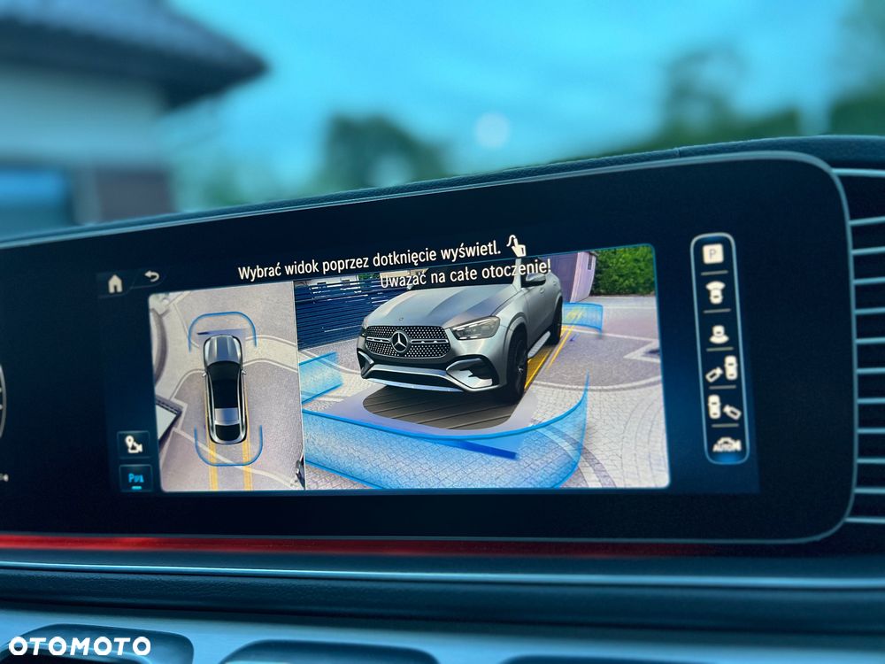 Mercedes-Benz GLE 300 d 4Matic 9G-TRONIC AMG Line - 11