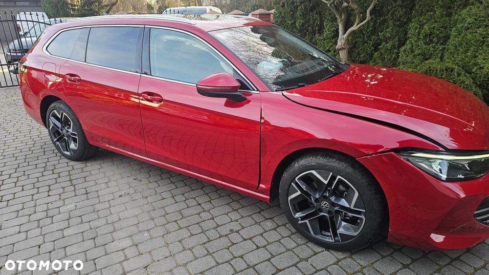 Volkswagen Passat - 7