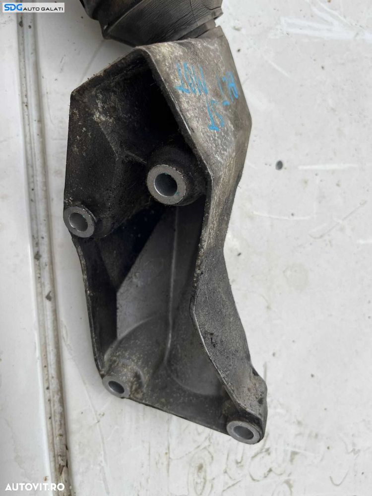 Suport Tampon Motor Stanga Volkswagen Passat B5.5 1.9 TDI AJM ATJ 2001 - 2005 Cod 8D0199307P [C6082] - 2