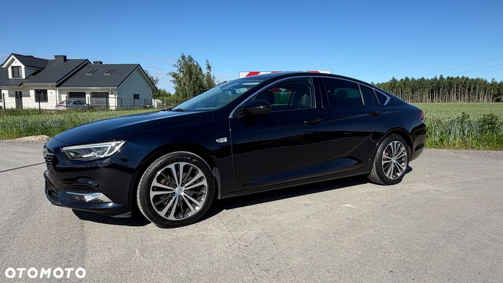 Opel Insignia 1.6 T Innovation S&S - 10