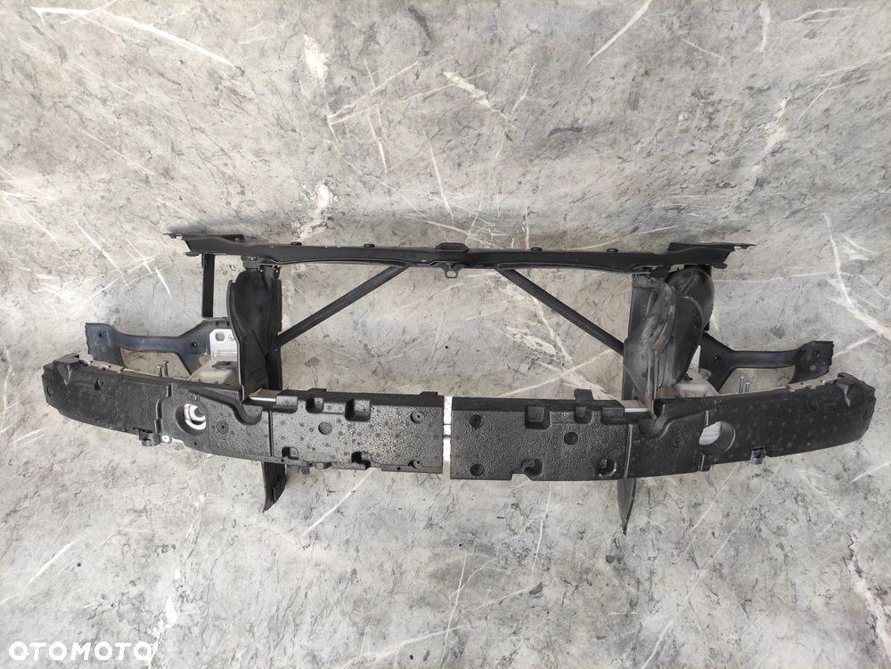 PAS PRZEDNI WZMOCNIENIE CZOŁOWE CHŁODNICE WIATRAK BMW E60 E61 535i N54B30 3.0 B - 7