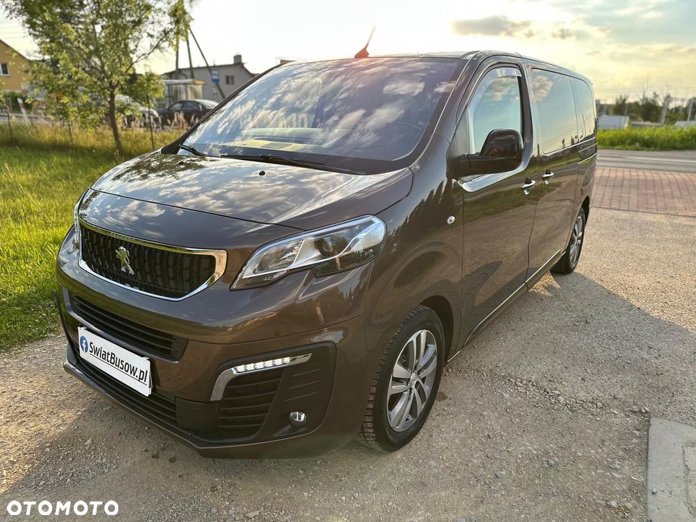 Peugeot Traveller L2 2.0 EAT8 Business VIP - 1