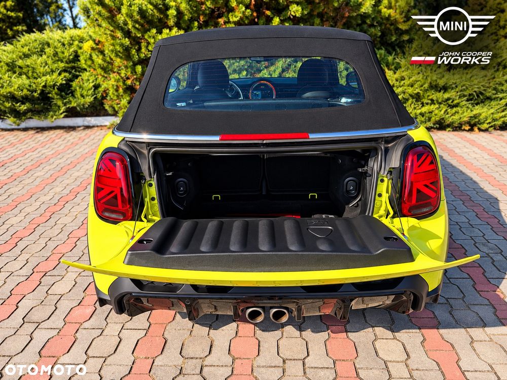 MINI Cooper S John Works Trim - 6