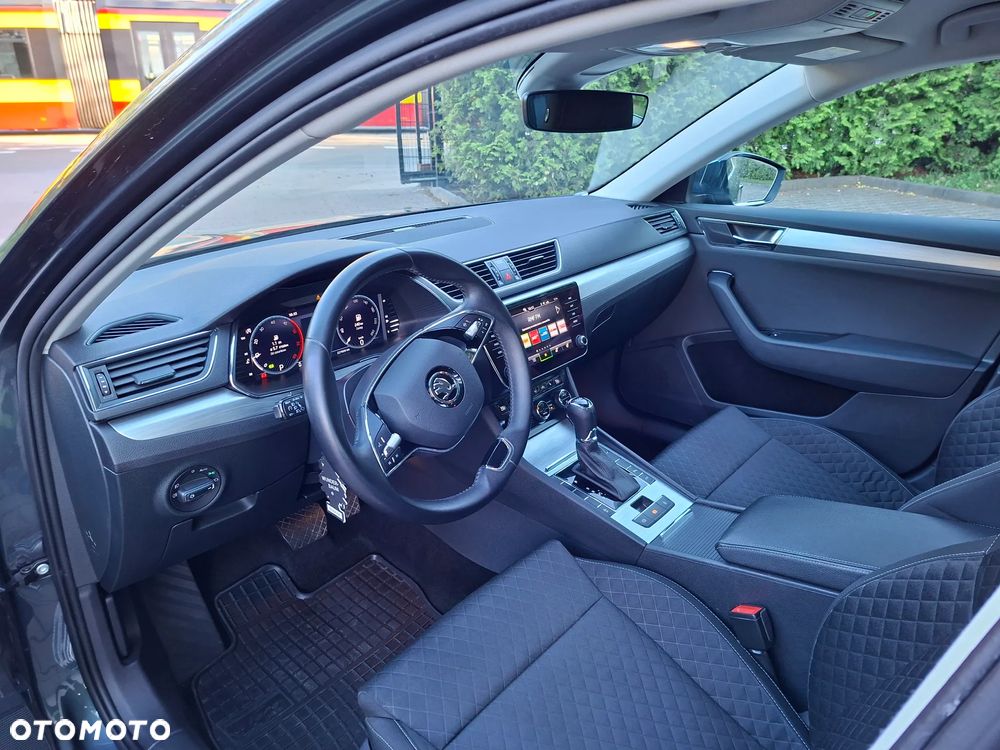 Skoda Superb 2.0 TDI SCR Ambition DSG - 12