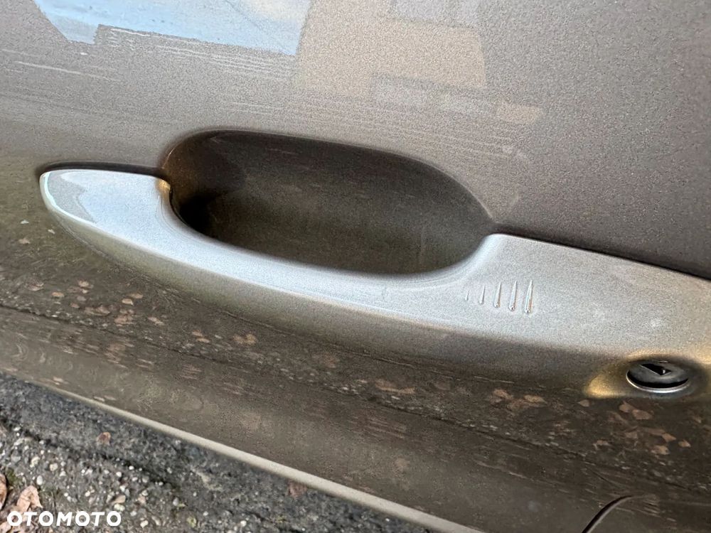 Ford Kuga 2.0 EcoBlue AWD ST-Line - 25