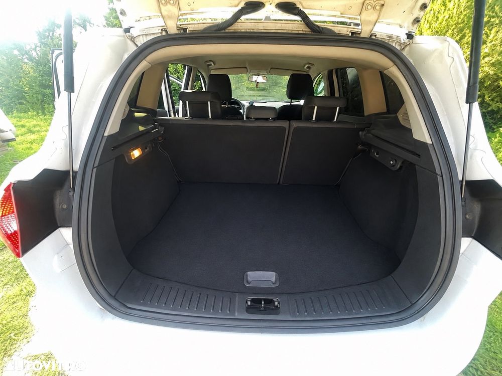 Ford Kuga 2.0 TDCi 4WD Powershift Individual - 3