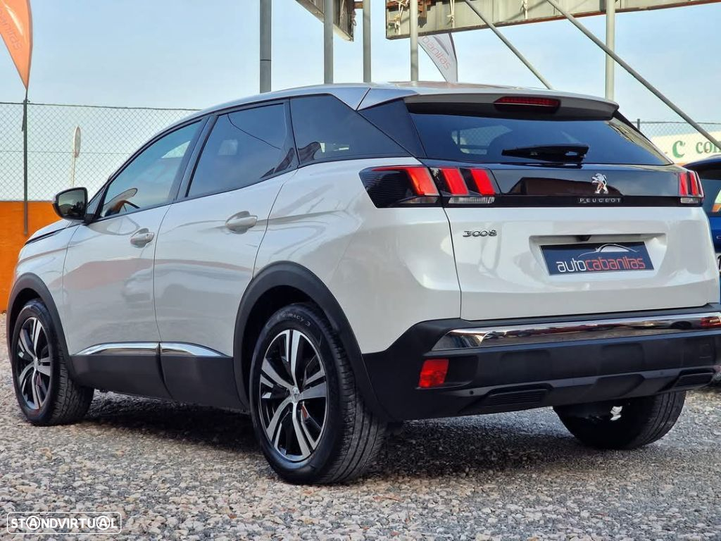 Peugeot 3008 1.2 PureTech Allure - 5