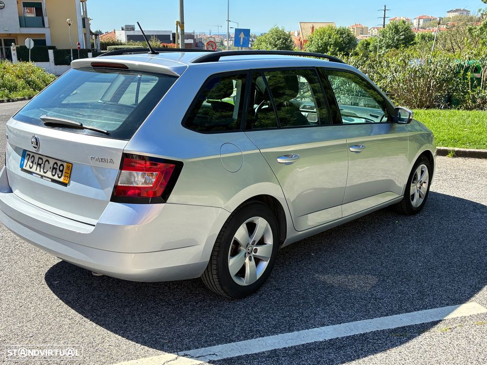 Skoda Fabia Break - 11
