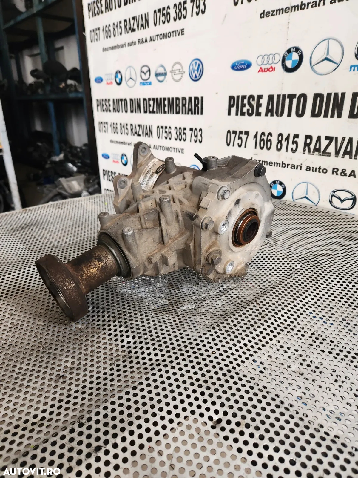 Grup Diferential Fata Reductor Cutie Transfer Land Rover Discovery Sport Range Rover Evoque 2.0 Diesel 2.2 Diesel Raport 2.58 Cod EJ32-7L486-AC *Garantie* - Dezmembrari Arad - 2