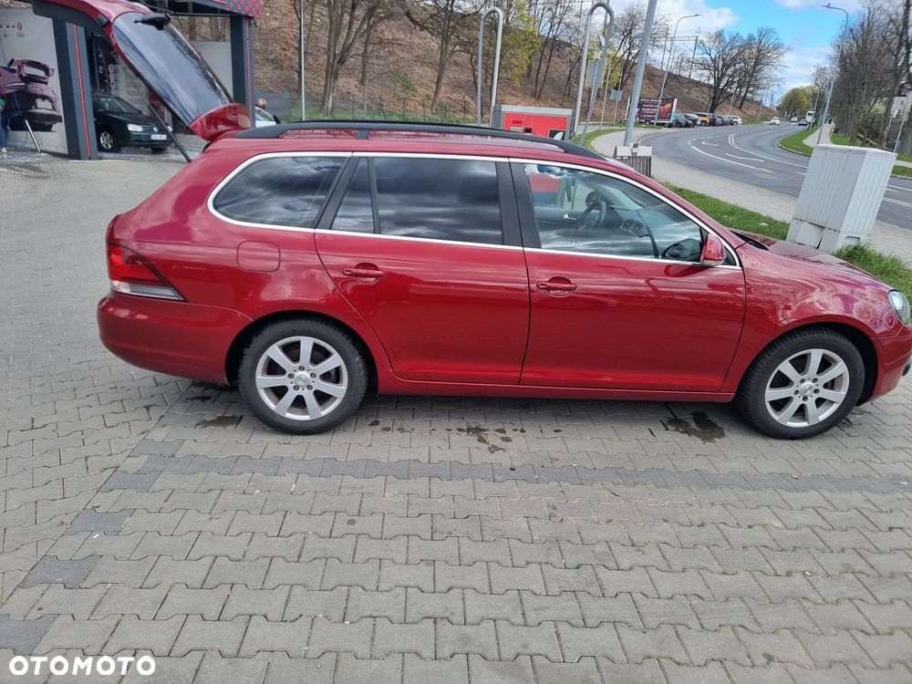 Volkswagen Golf 1.6 TDI DPF BlueMotion Technology Style - 1