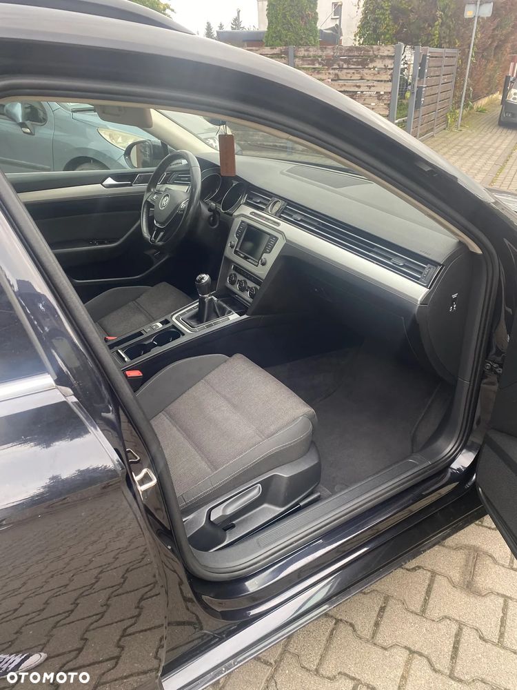 Volkswagen Passat 2.0 TDI BMT Comfortline - 9