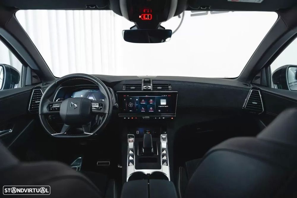 DS DS7 Crossback E-Tense Performance Line EAT8 - 47