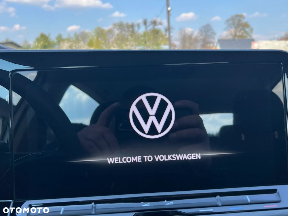 Volkswagen Golf 1.5 eTSI OPF DSG Style - 17