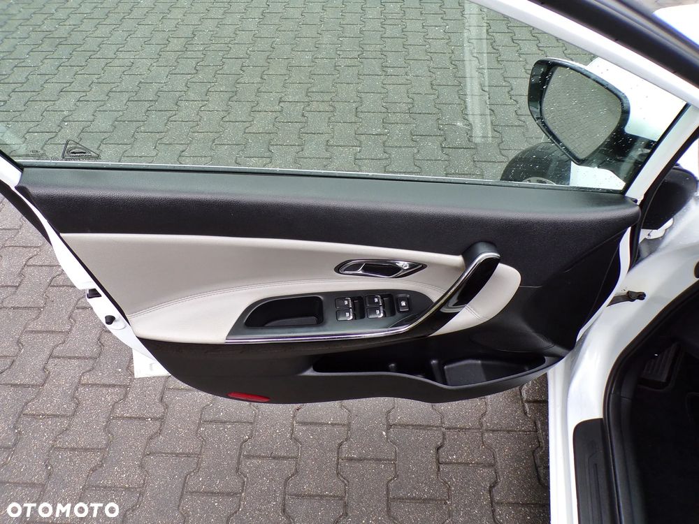 Kia Ceed 1.6 CRDi L - 17