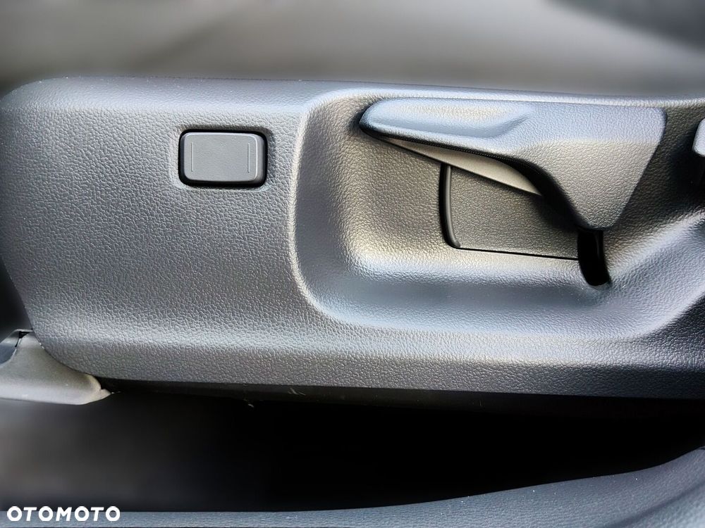 Toyota Corolla Cross 1.8 Hybrid Style - 19