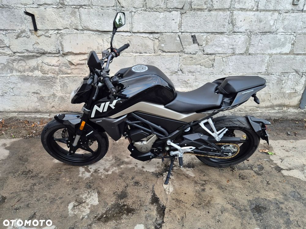 CFMoto 300NK - 13