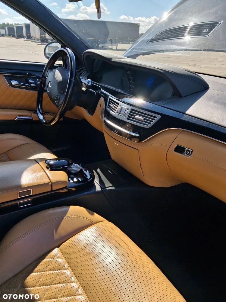 Mercedes-Benz Klasa S 65 AMG L AMG SPEEDSHIFT - 12