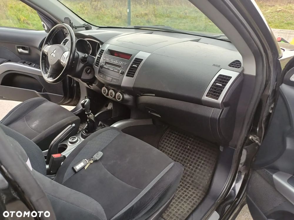 Mitsubishi Outlander 2.0 DID Invite - 16