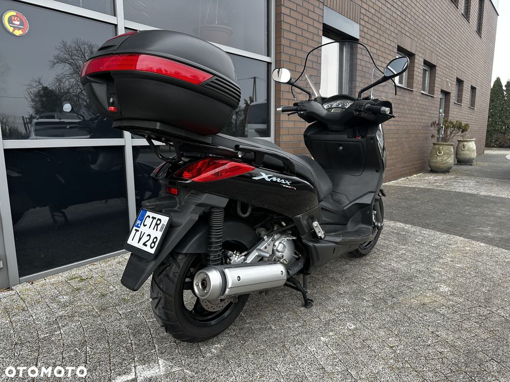 Yamaha X-max - 4