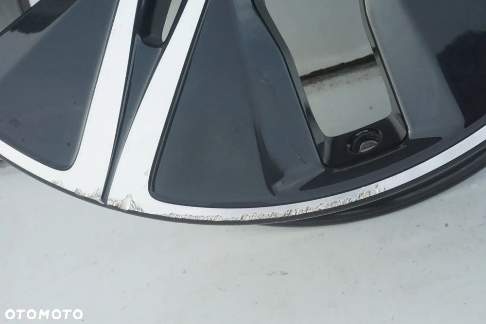 Mercedes 5x112 18'' 8,5J et56 A2054018300 - 3