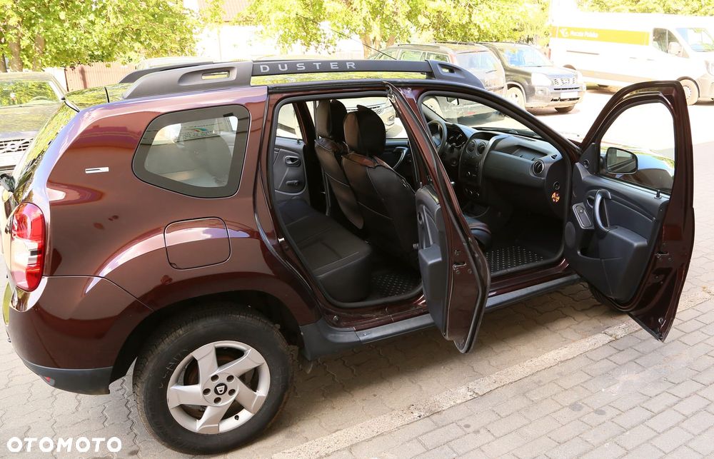 Dacia Duster 1.6 SCe S&S - 6
