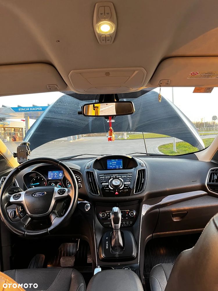 Ford Kuga 2.0 TDCi 4x4 Titanium - 11
