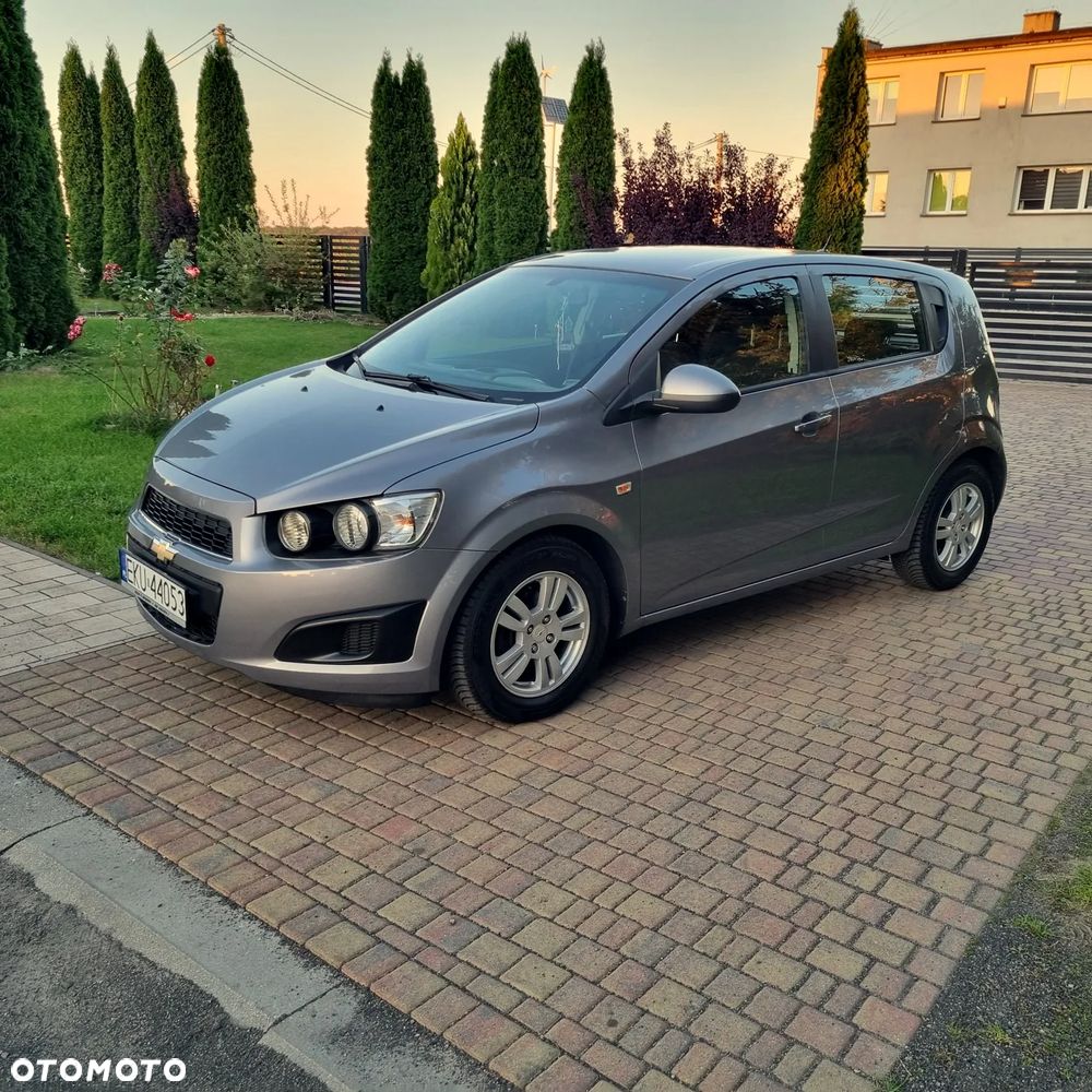 Chevrolet Aveo 1.4 16V LT - 8