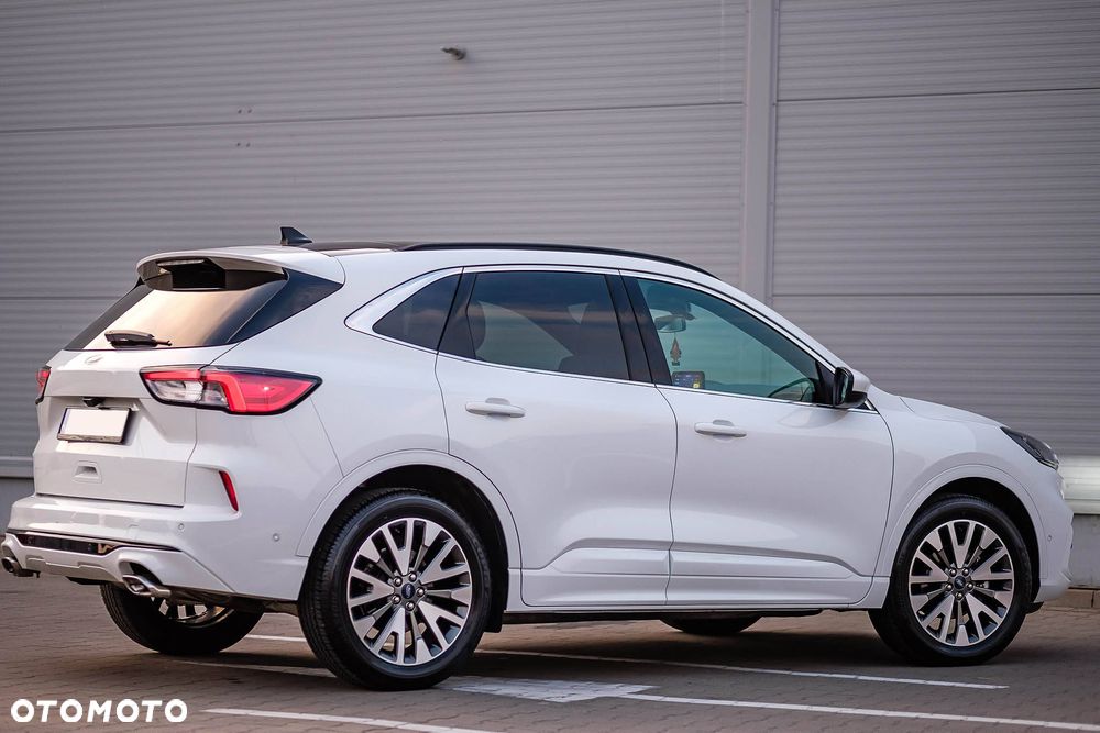 Ford Kuga - 30