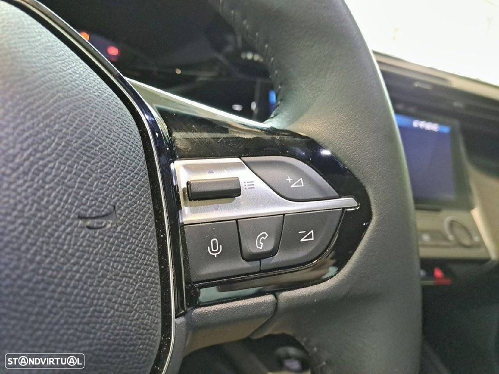 Peugeot 308 1.2 Hybrid Style e-DCS6 - 17