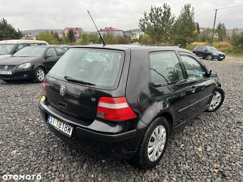 Volkswagen Golf IV 1.6 Trendline - 2