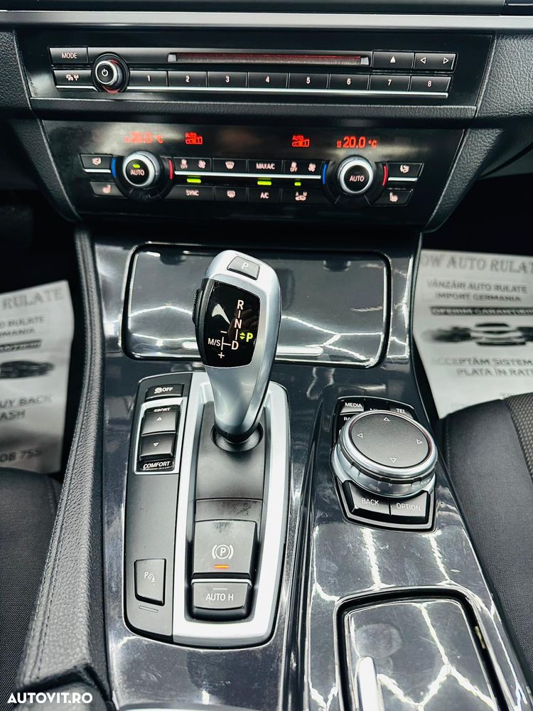 BMW Seria 5 520d Aut. Luxury Line - 24