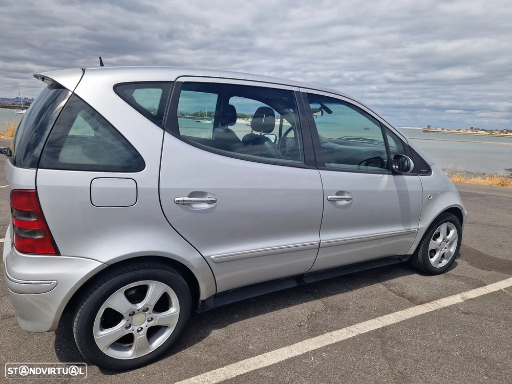 Mercedes-Benz A 170 CDi Avantgarde Longo - 2
