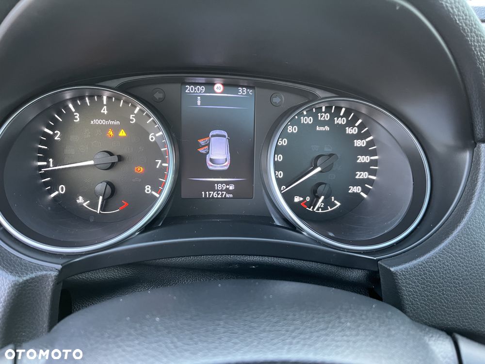 Nissan Qashqai 1.6 DIG-T N-Connecta - 17