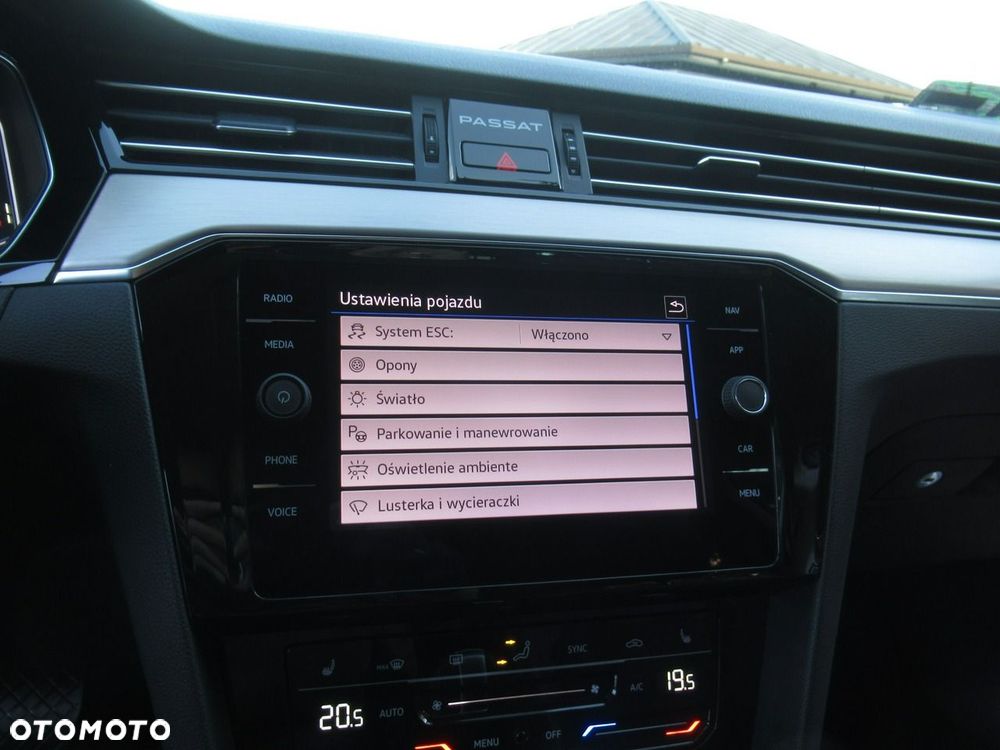 Volkswagen Passat 2.0 TDI EVO Elegance DSG - 25