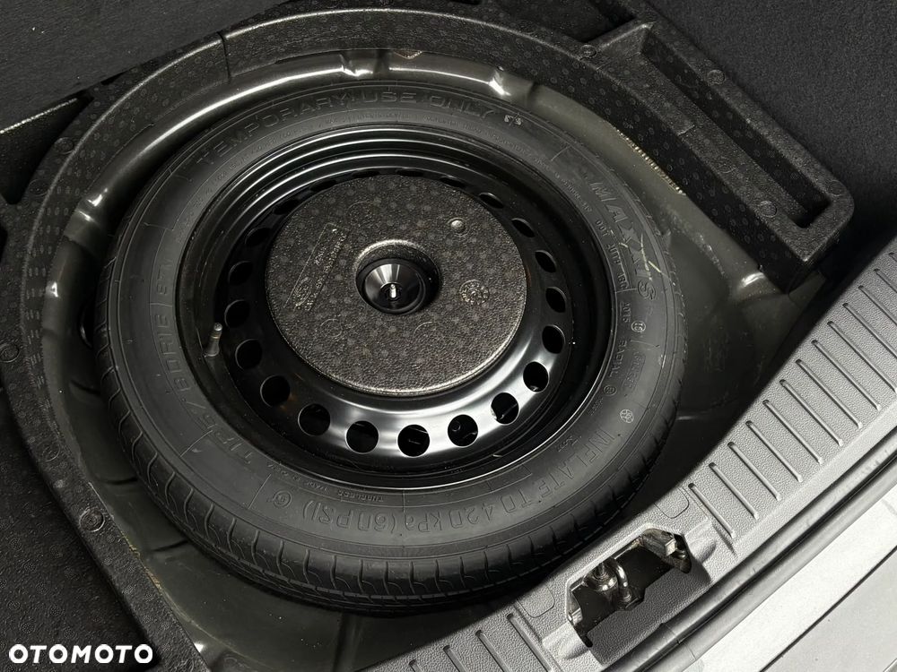 Ford C-MAX 1.0 EcoBoost Titanium ASS - 12