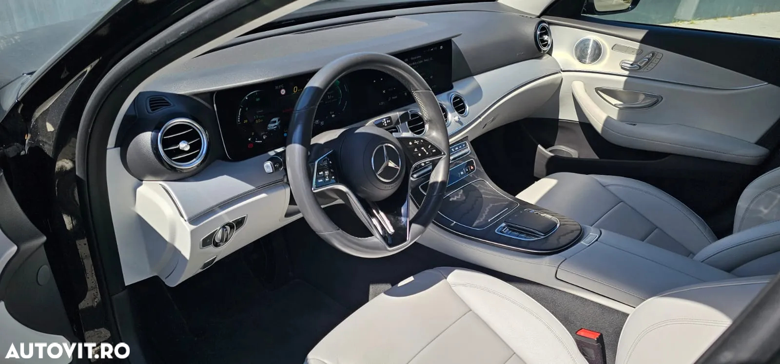 Mercedes-Benz E 220 d T 9G-TRONIC AMG Line - 5