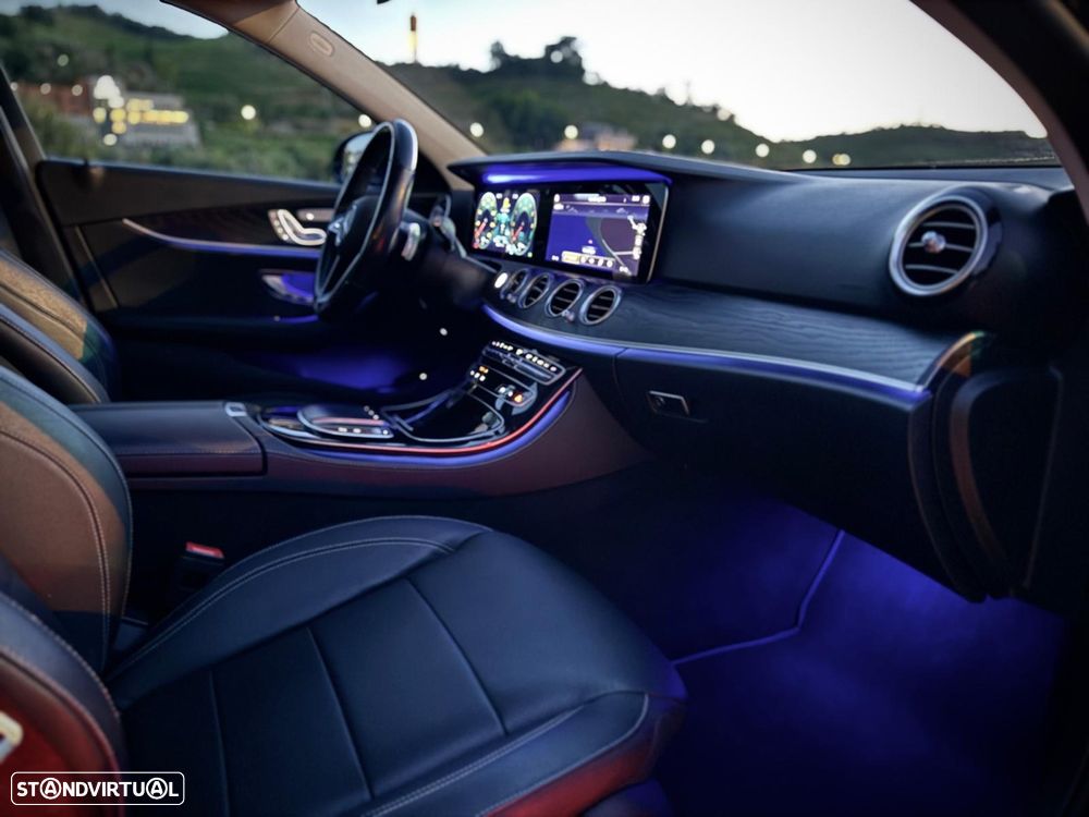 Mercedes-Benz E 300 - 36