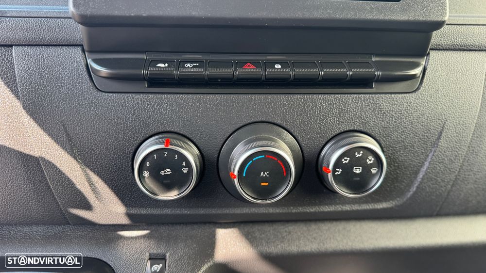 Renault Master 2.3 dCi L2 H2 Cx Automática - 41